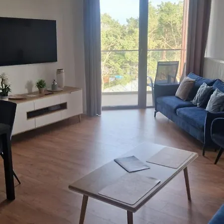 Pinea Seaside Apartment *